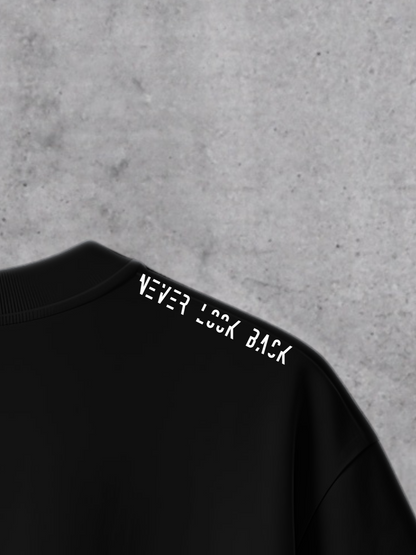 T-shirt Never Look Back Oversized